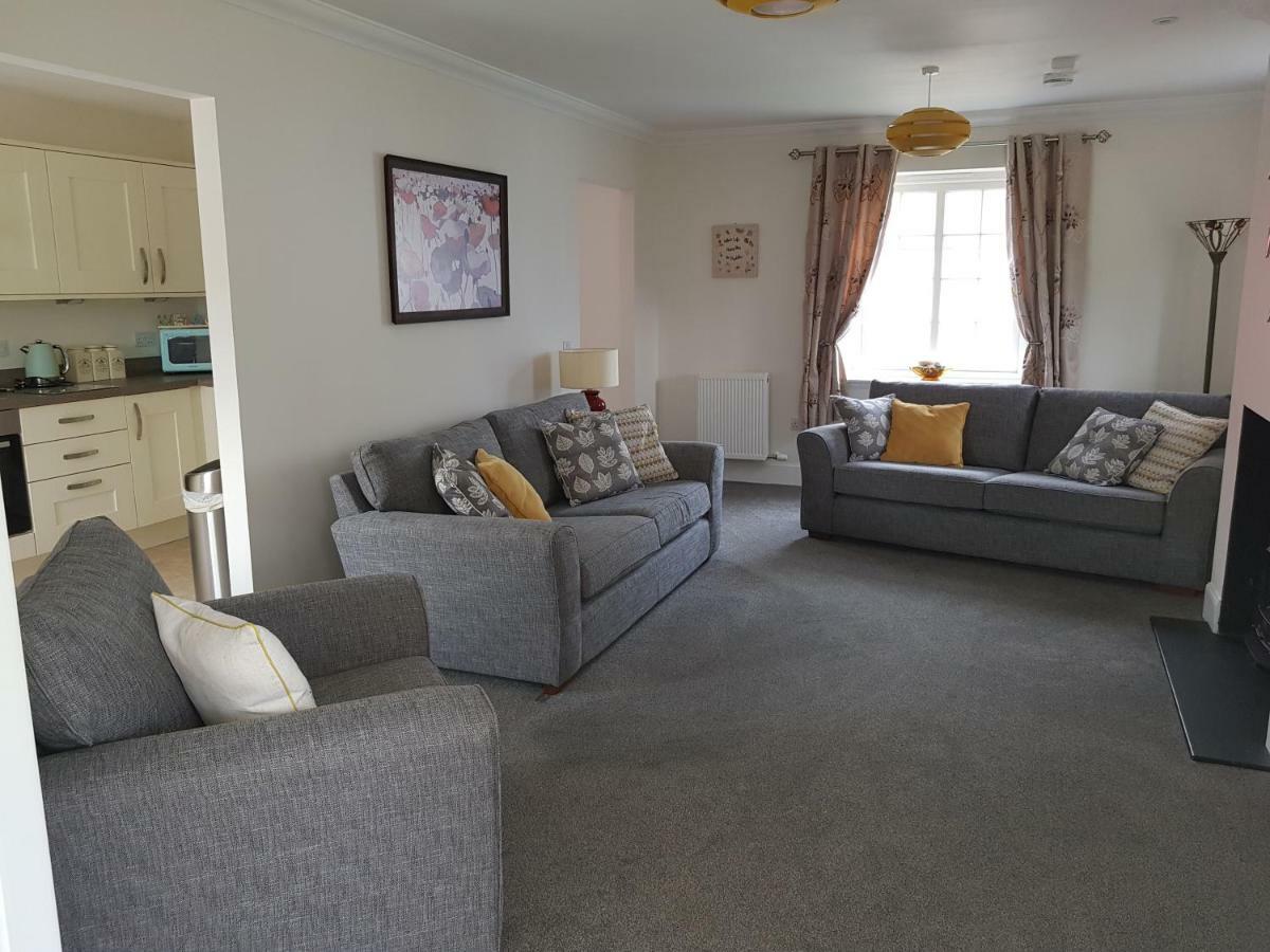 Olavat Cottage Detached Property With Parking Inverness Bagian luar foto